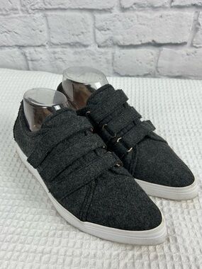 All Black Gray Felt Pointed Toe Sneakers Hook Loop Shoes Women’s 8.5 Casual